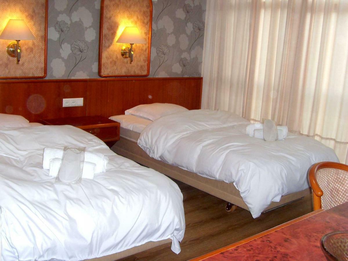 Hotel Nadikvari Tbilisi Exteriör bild