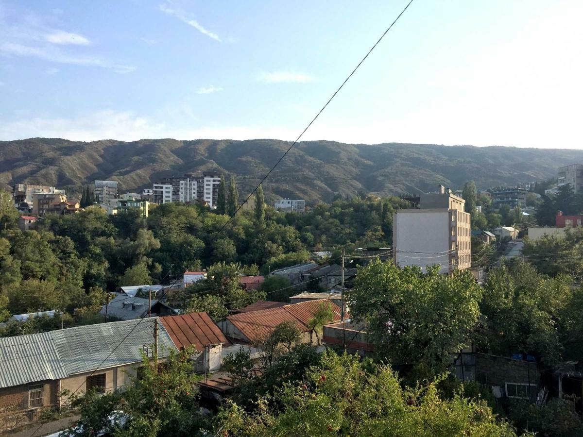 Hotel Nadikvari Tbilisi Exteriör bild