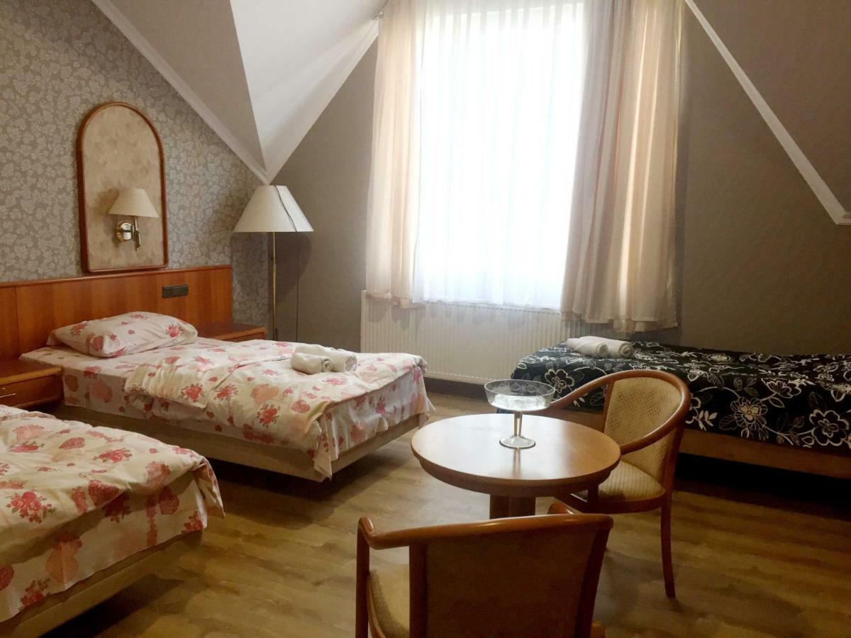 Hotel Nadikvari Tbilisi Exteriör bild